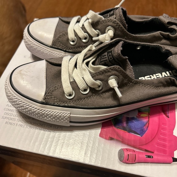 Converse All Star Women's military Green Low Top Sneakers Shoe Size 5 - Picture 1 of 11